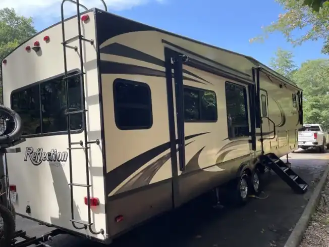 Fifth Wheel Detailing Service in Mesa County Colorado