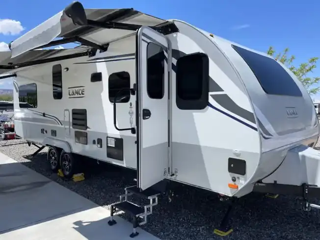 Travel Trailer Washing