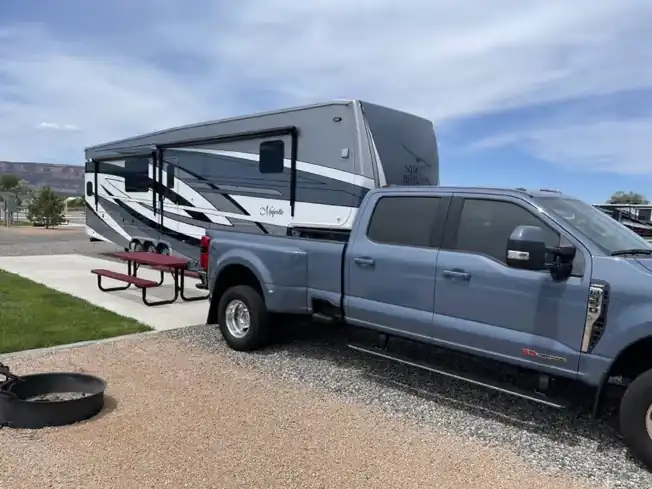 RV Washing Canyon View RV Park in Grand Junction CO