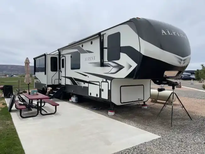 RV Wash Canyon View RV Resort