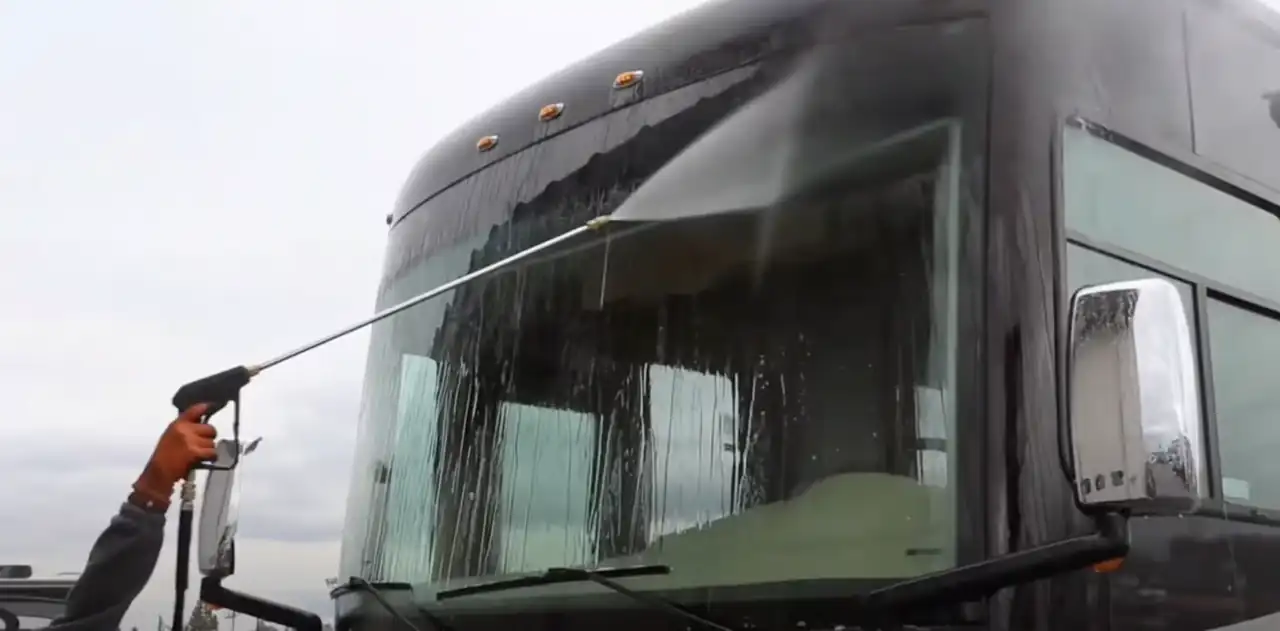 rv pressure washing