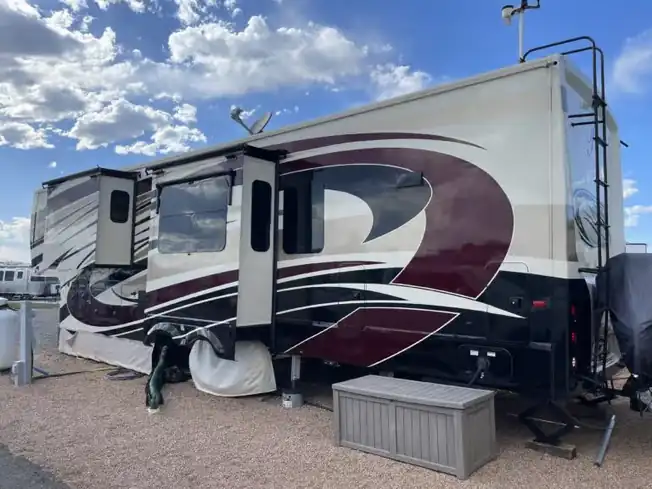 Mobile RV Detailing Service