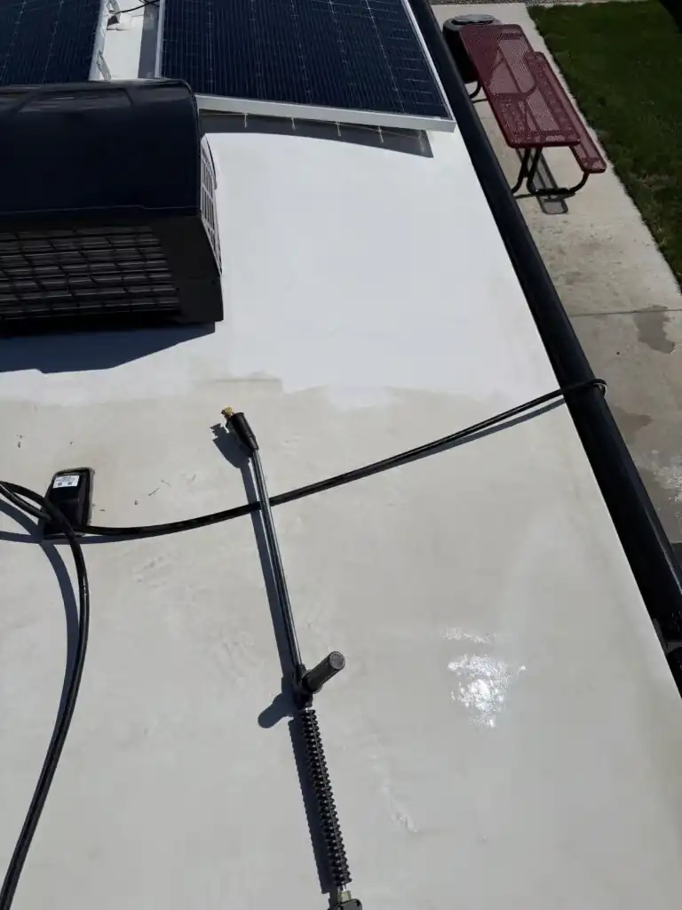 RV Roof Cleaning GJ