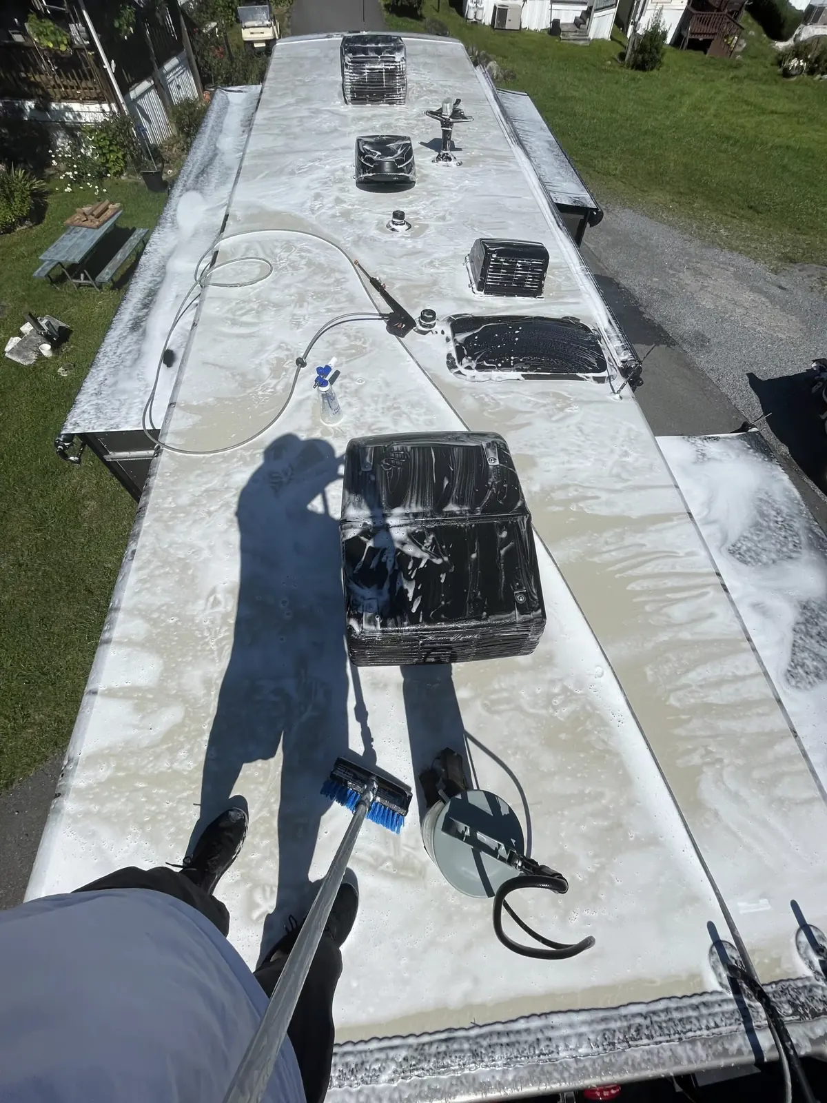 RV Roof Cleaning